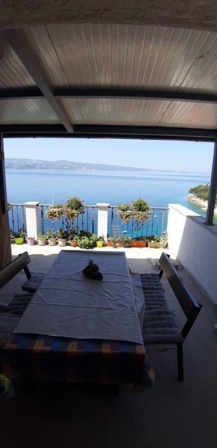Leonarda Apartment Omis Exterior photo